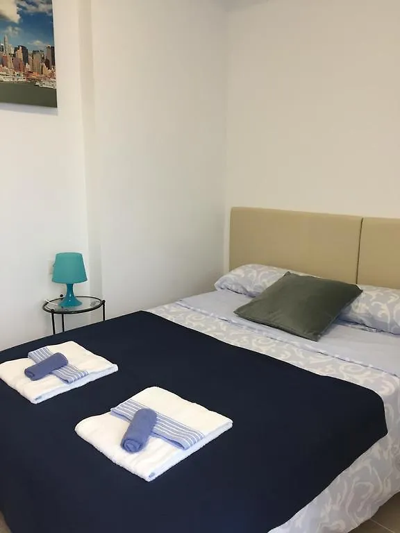 Malaga Centro Hostel (Adults Only) 3*,